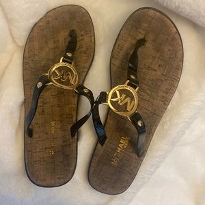 Black Michael Kors sandals🖤